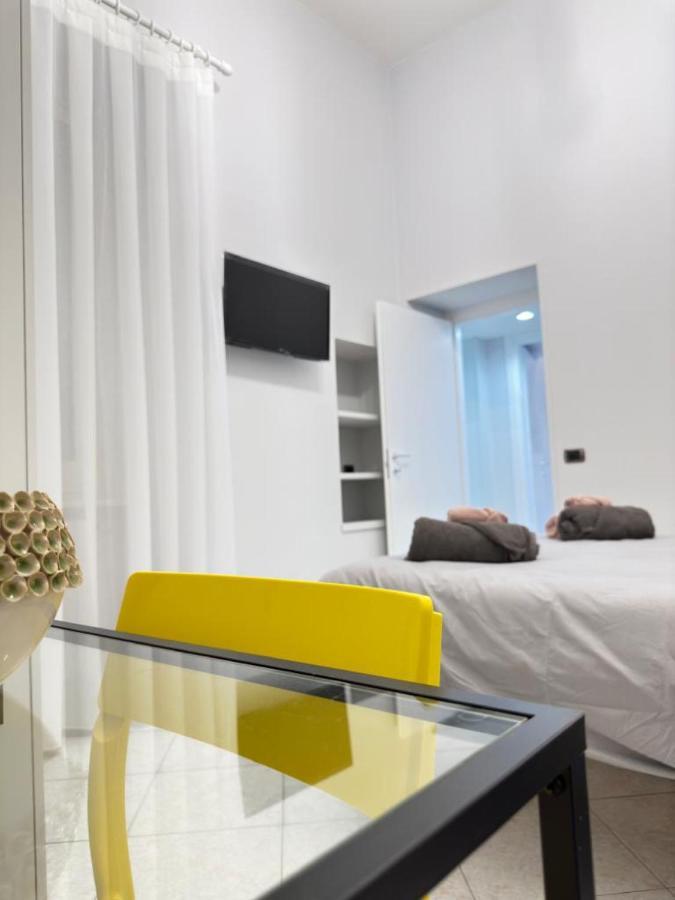 Apartment Orefici24 Neapel